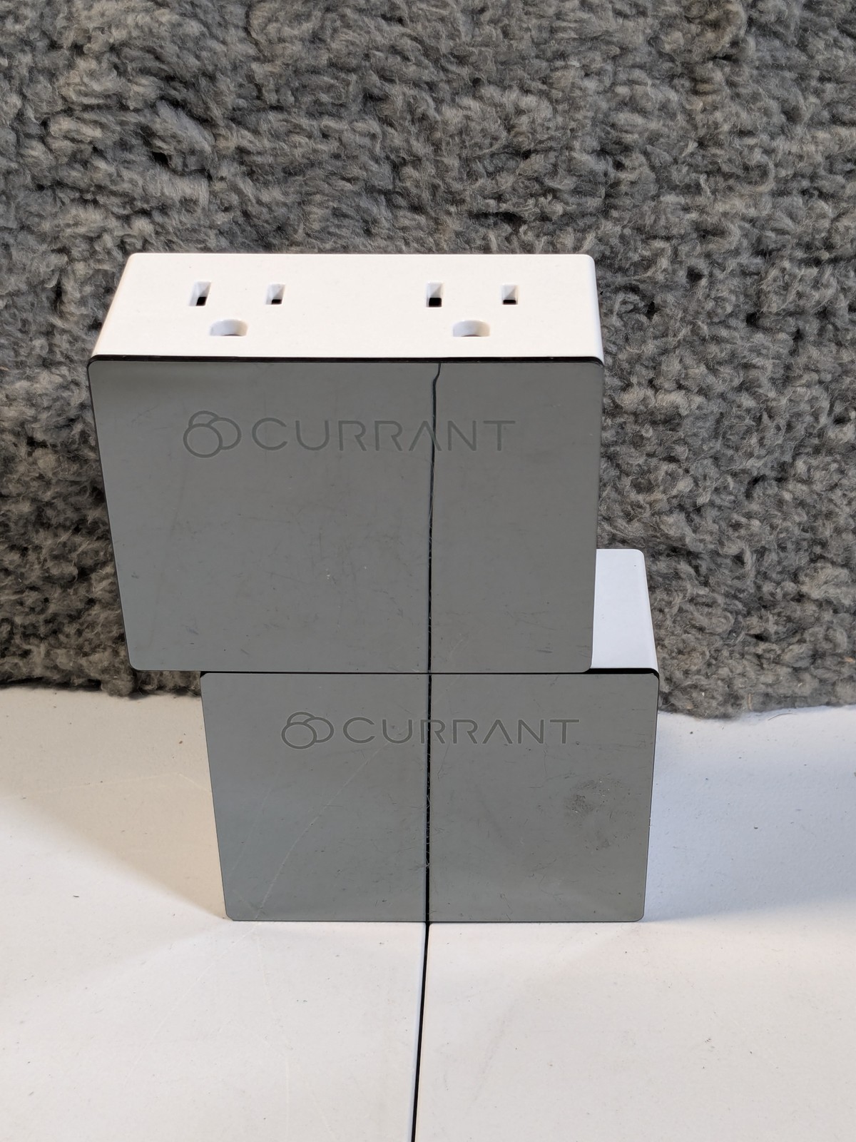 Lot (2) Currant WALL02 Smart WiFi Plug Wall Outlet White 15A