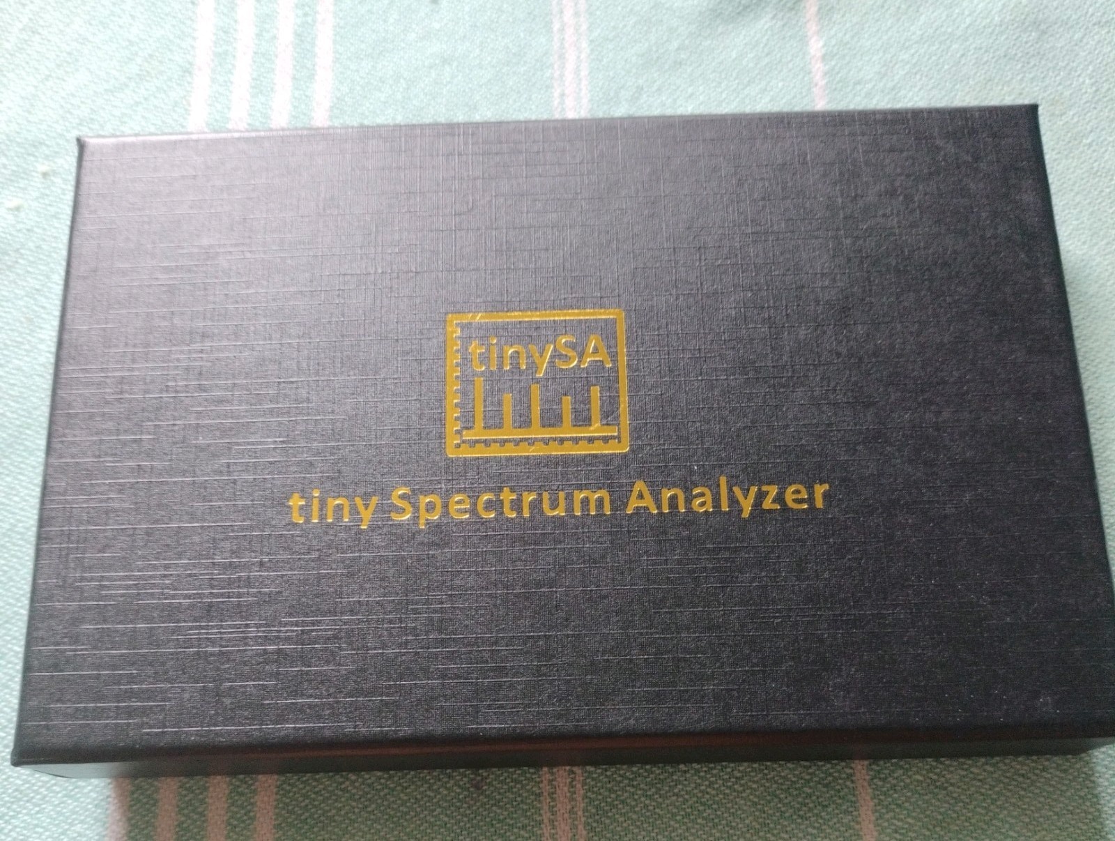 Tiny Spectrum Analyzer TinySA 100kHz-960MHz Portable Frequency Analyzer in Box