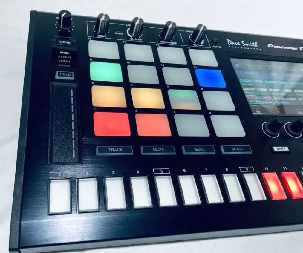 Pioneer TORAIZ SP-16 Pro DJ Sampler MIDI Sequencer Drum Machine SP16 Tested