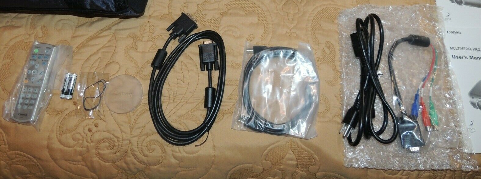 Canon REALiS SX50 Multimedia Data Projector with Case Japan