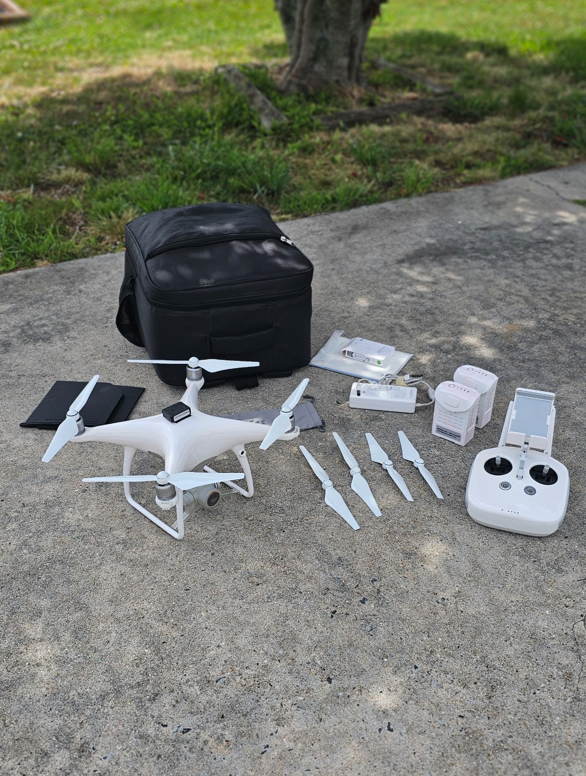 Phantom 4 Advanced with Remote ID and Accessories