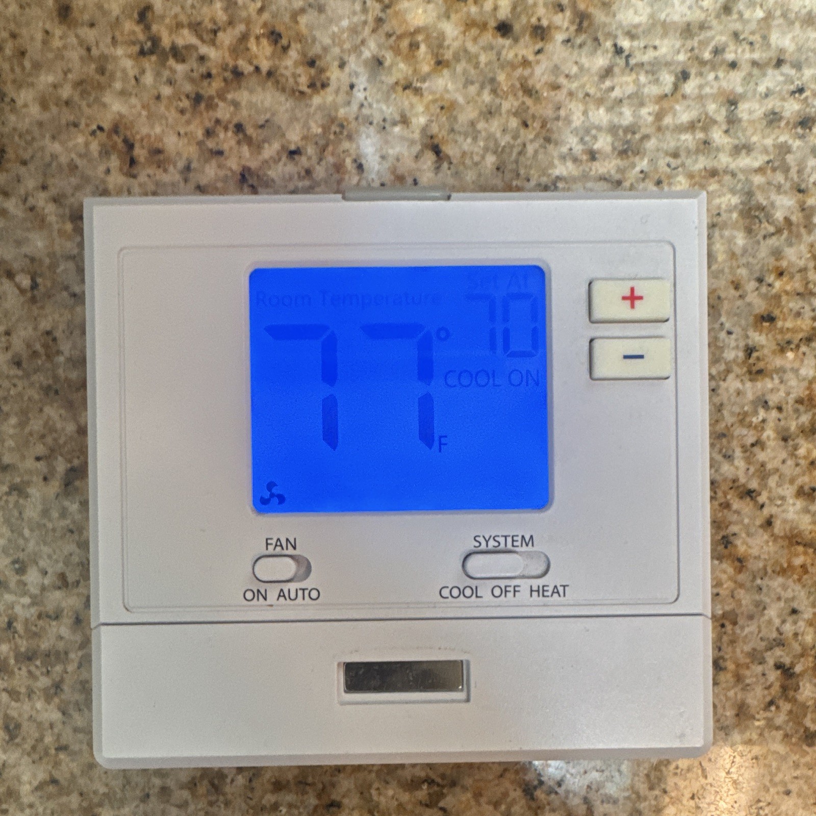 Pro1 IAQ T701 Non-Programmable Battery Thermostat Heat/Cool/Off White