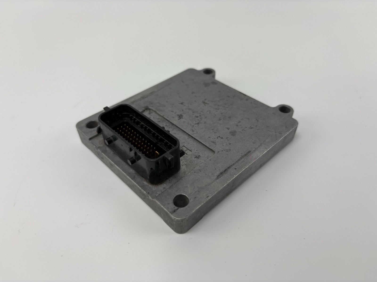 06 07 08 09 10 11 GMC Tahoe Yukon Transmission Control Module TCM 24238856 OEM