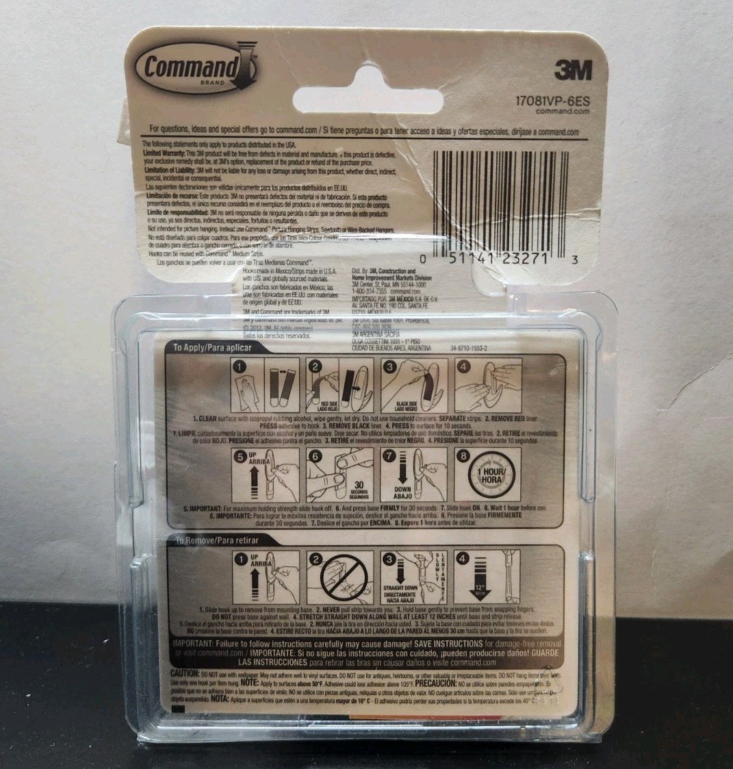 3M Command Hooks Medium White 3lb 4 Hooks w/ Strips Partial Pack