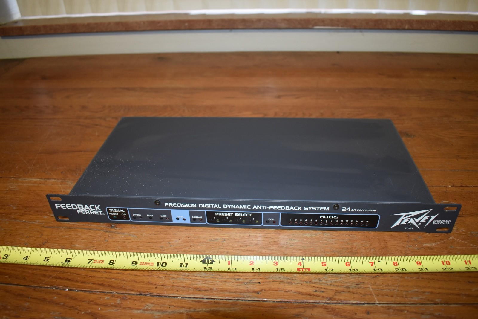 PEAVEY FEEDBACK FERRET 24 BIT DYNAMIC ANTI-FEEDBACK SYSTEM USED