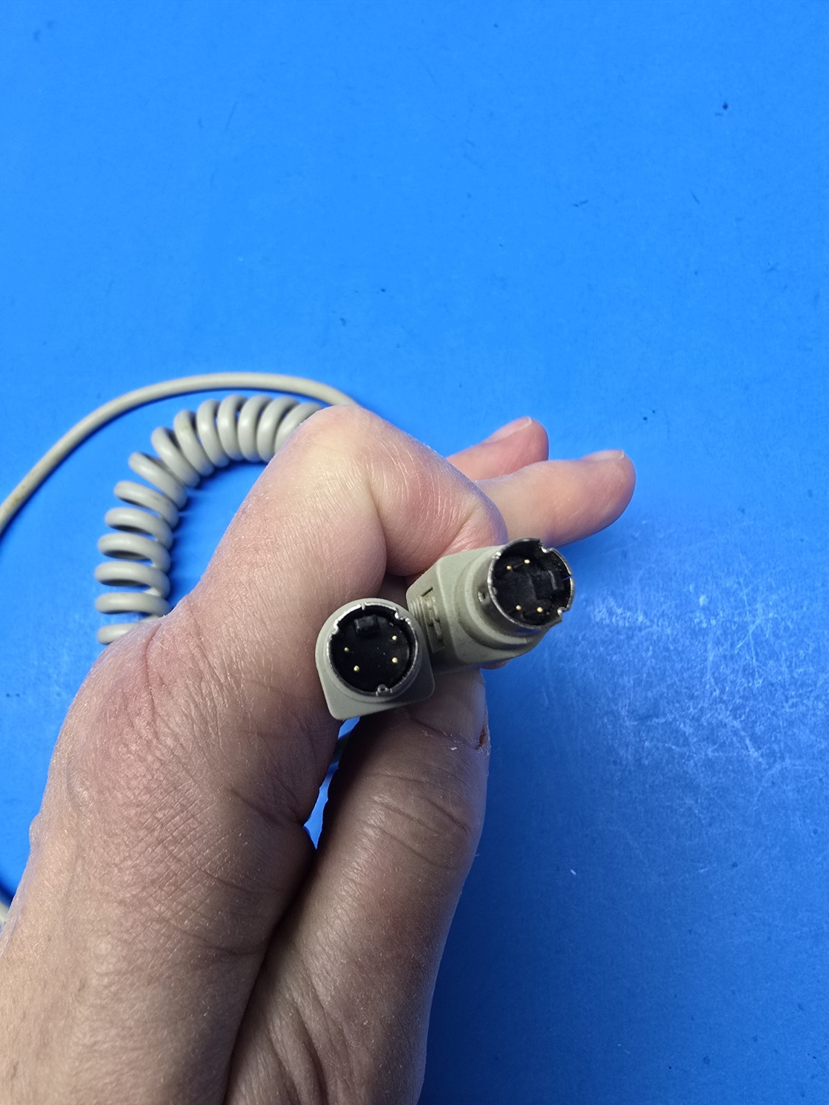Apple 590-0361-B Vintage Computer 4-Pin Keyboard Cable