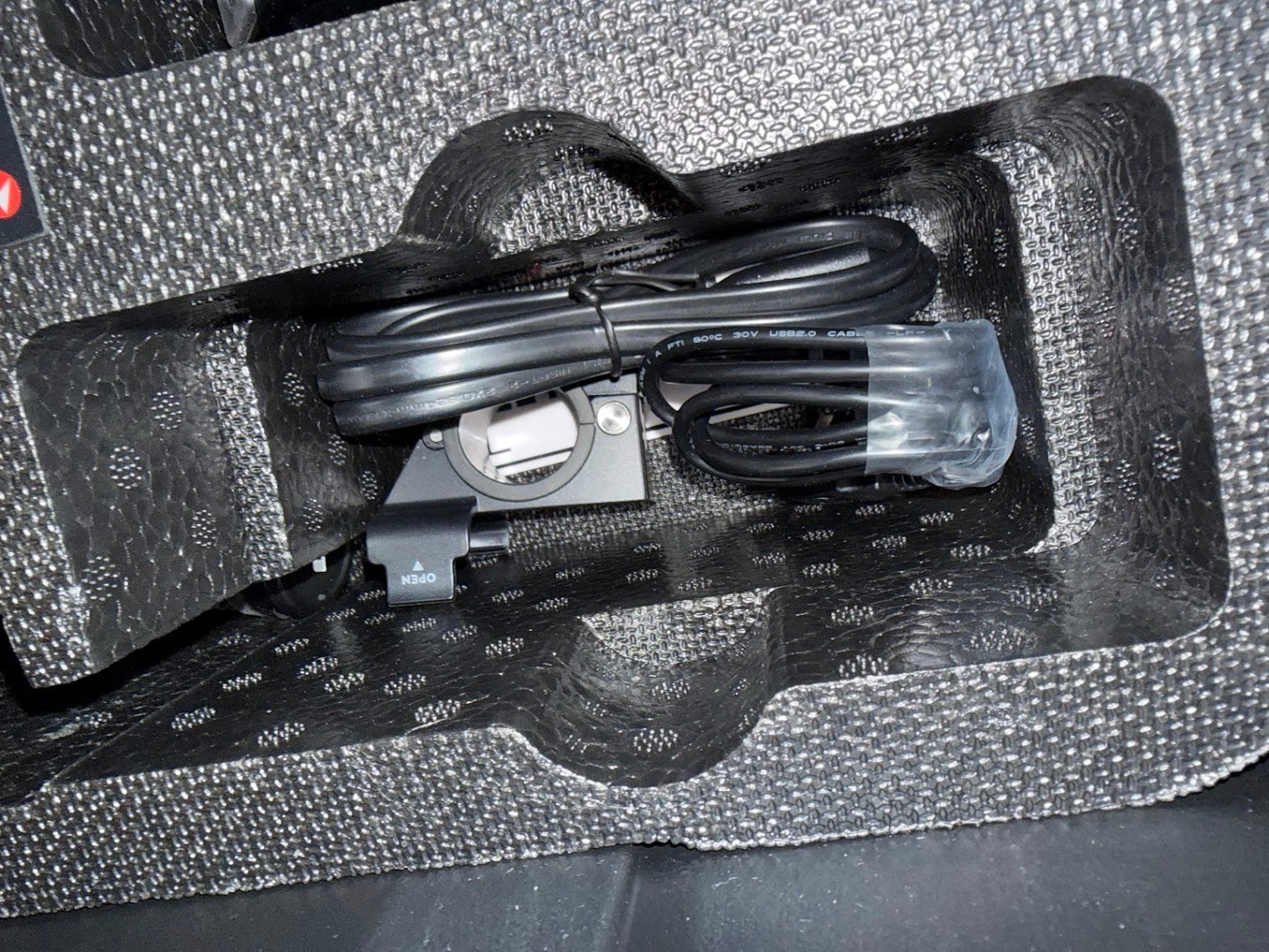 DJI Ronin R-16 3-Axis Gimbal Stabilizer With Case