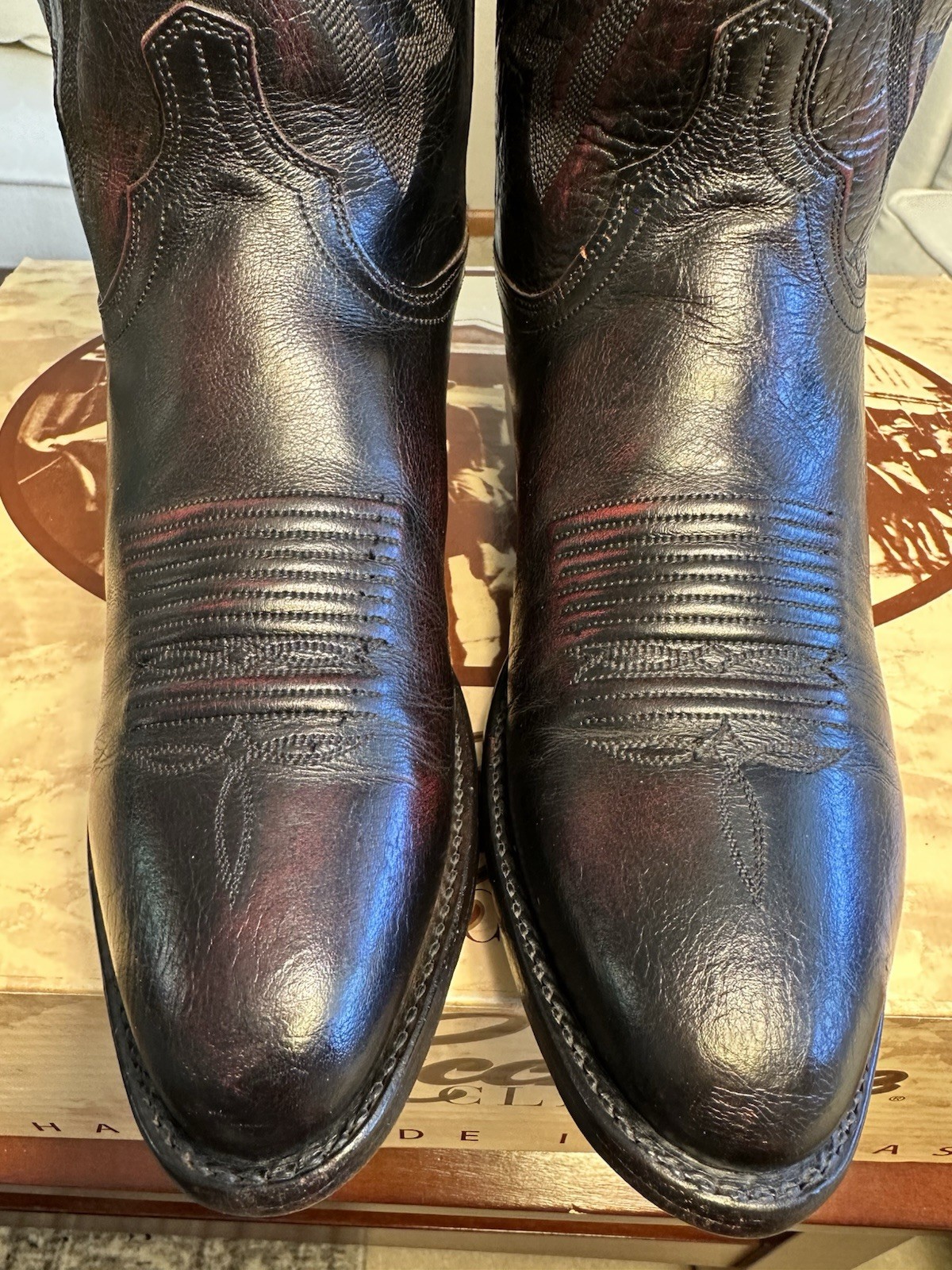 Lucchese 2000 Men's Handmade Black Cherry Lonestar Calf Medium Toe Boots Size 8D