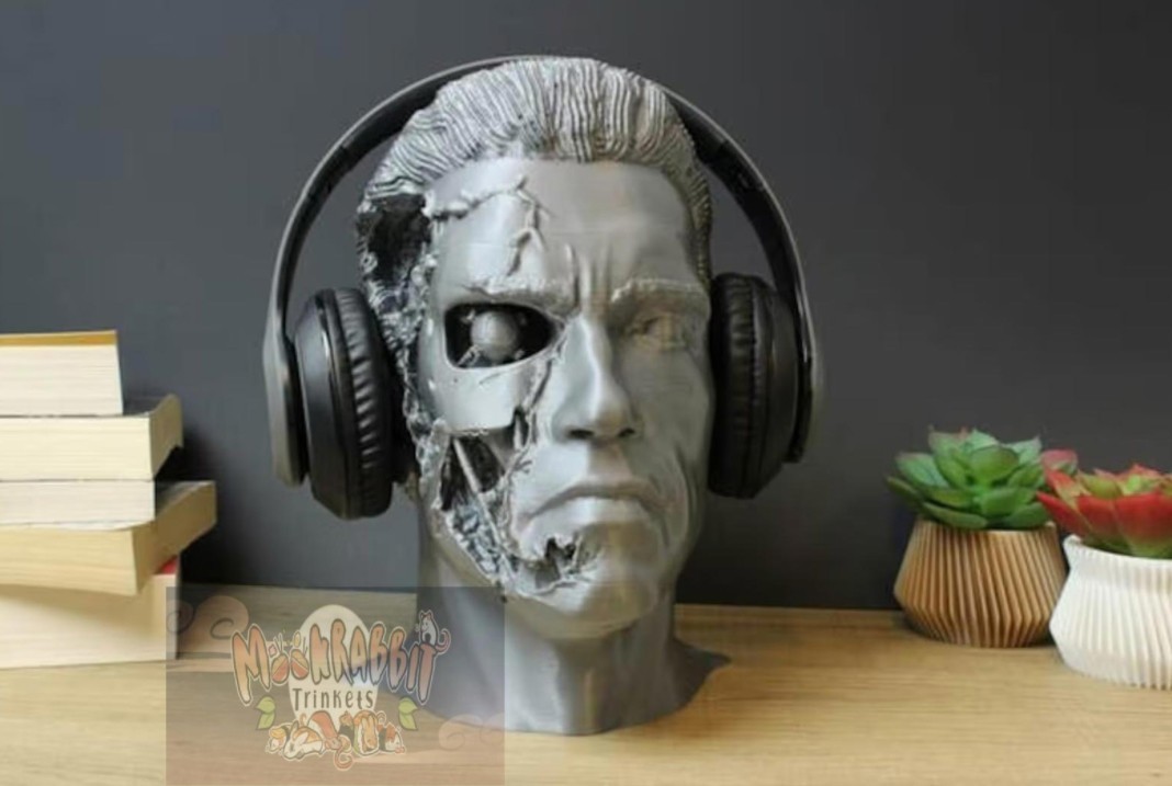 T-800 Arnorld Schwarzenegger Headphone Stand - Terminator Headphone Holder Gift