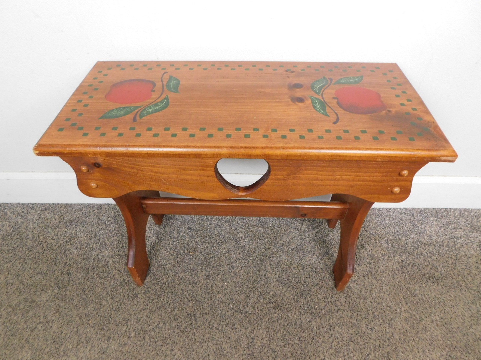 Charming Bucket Bench Wooden Country Farmhouse Heart Carved Apple Stencil 24"W