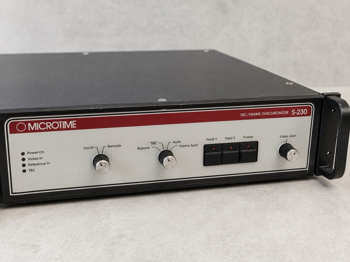 Microtime S-230 TBC/Frame Synchronizer Rack-Mountable w/ Video Gain Chroma Phase