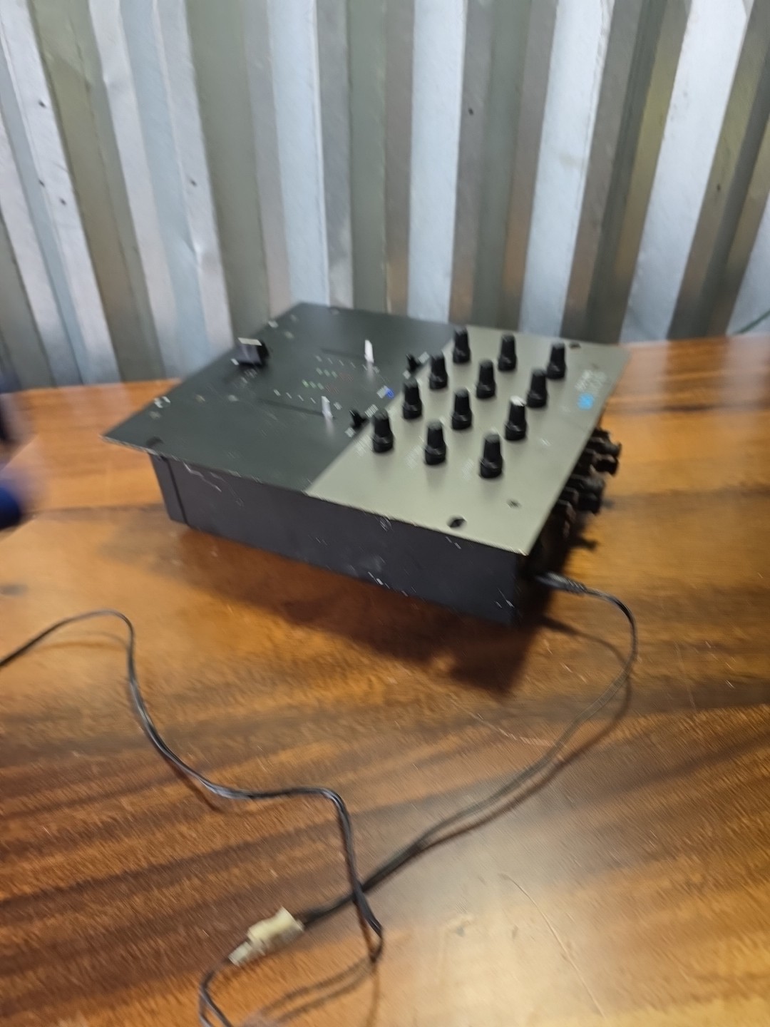 Stanton SMX202 2-Channel DJ Mixer