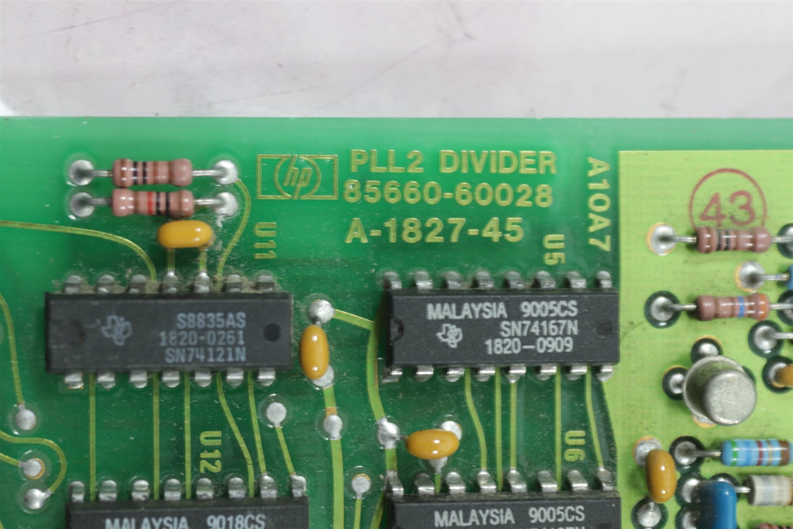 HP Agilent 8566B Spectrum Analyzer 100Hz-2.5GHz/2-22GHz Set Of Boards
