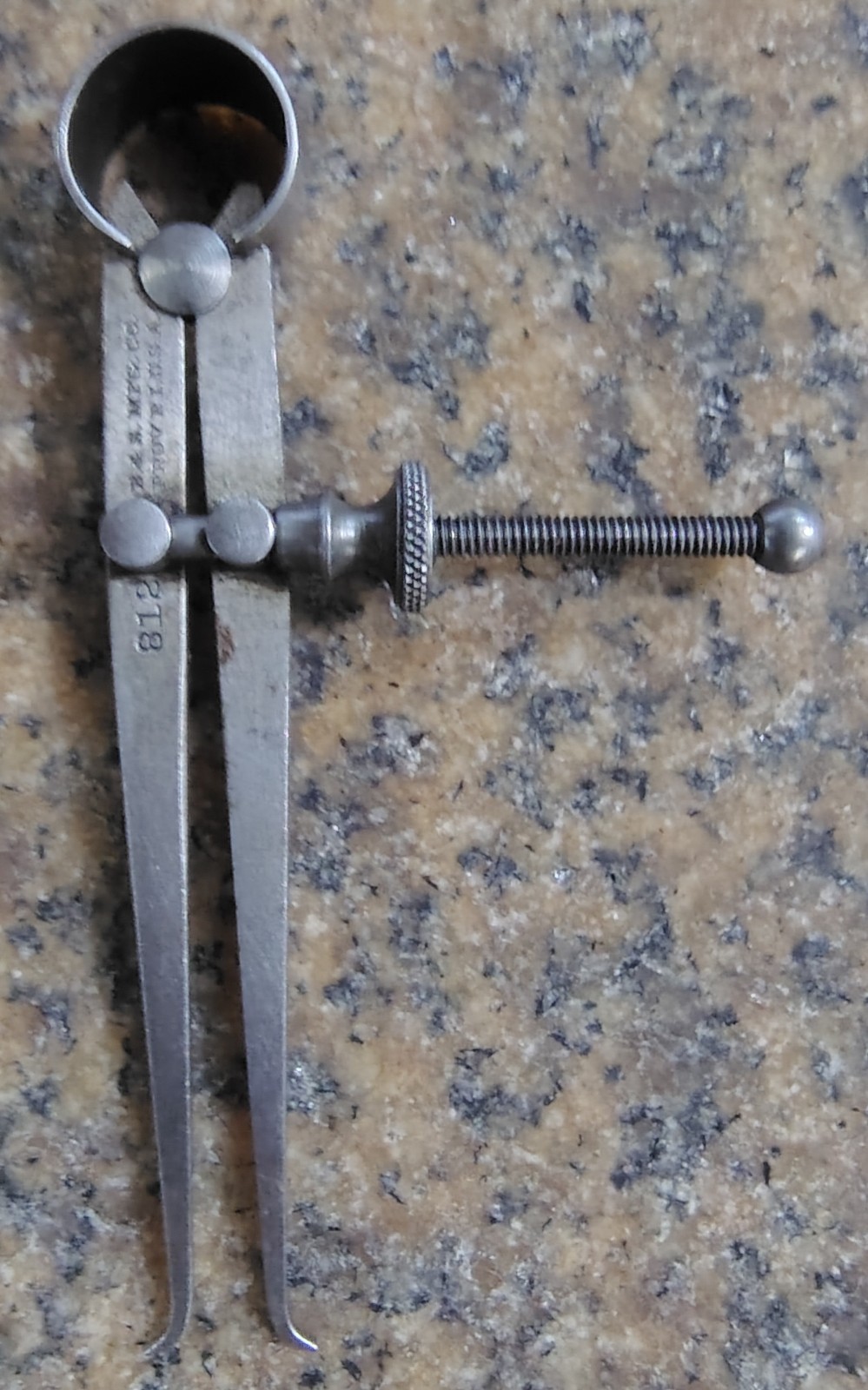 🗽VINTAGE BROWN AND SHARPE   3-1/2" ID CALIPER