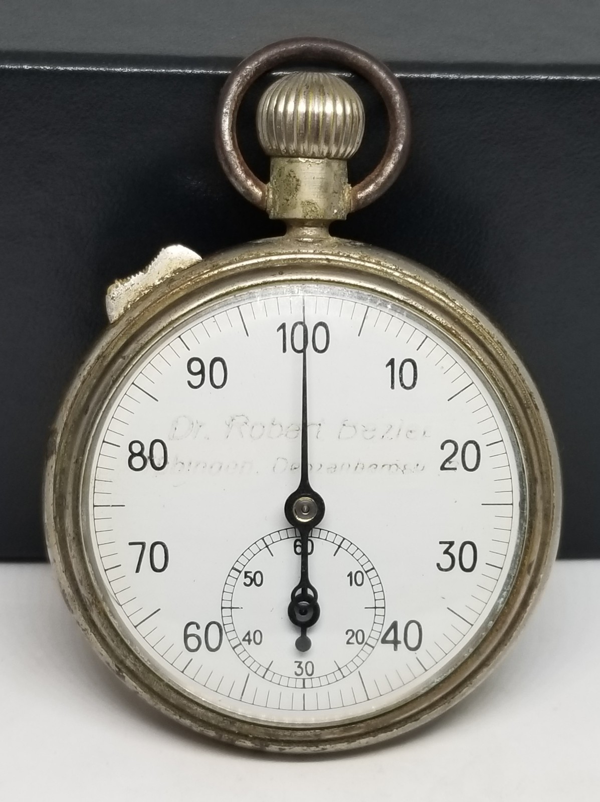 J0174 Vintage Dr. Robert Bezier German? Stop Watch, Working.