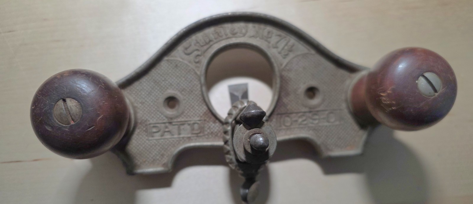 STANLEY No 71 WOOD ROUTER PLANE PATENTED 1901 W/WOOD KNOBS SHARP BLADE EX COND.