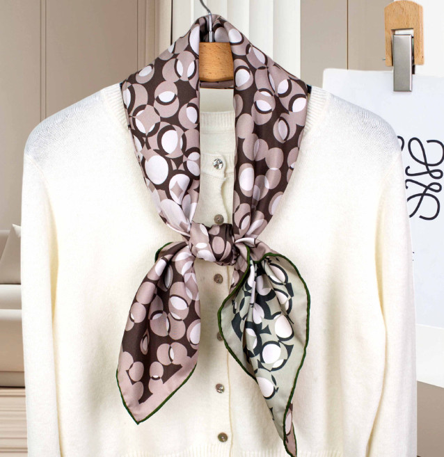 Pure 16 Momme Twill Silk Scarf Square Bandanna Shawl 35'' Ball Print Wrap NEW