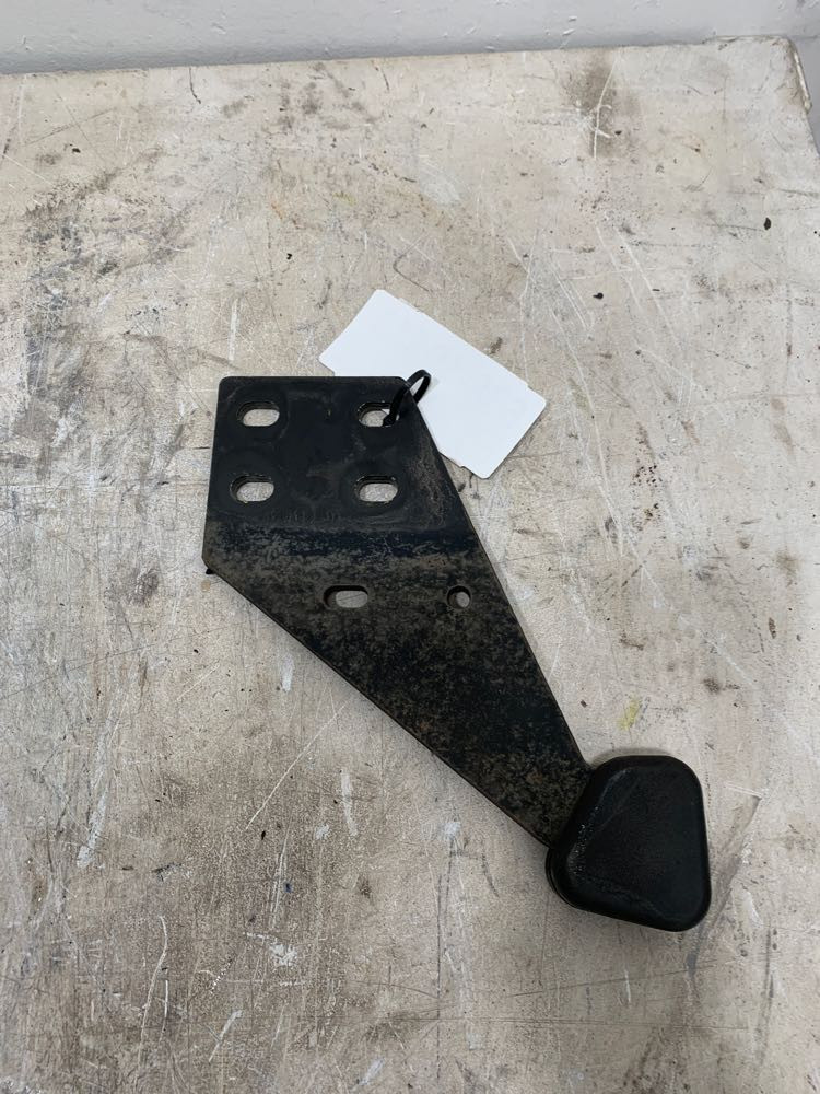 2018 International 4300 Hood Rest (638-10513)