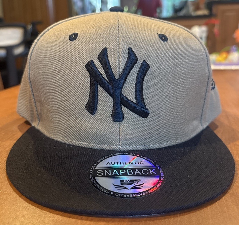 New York Yankees Brown Khaki SnapBack Hat Cap Gorra NY Front New