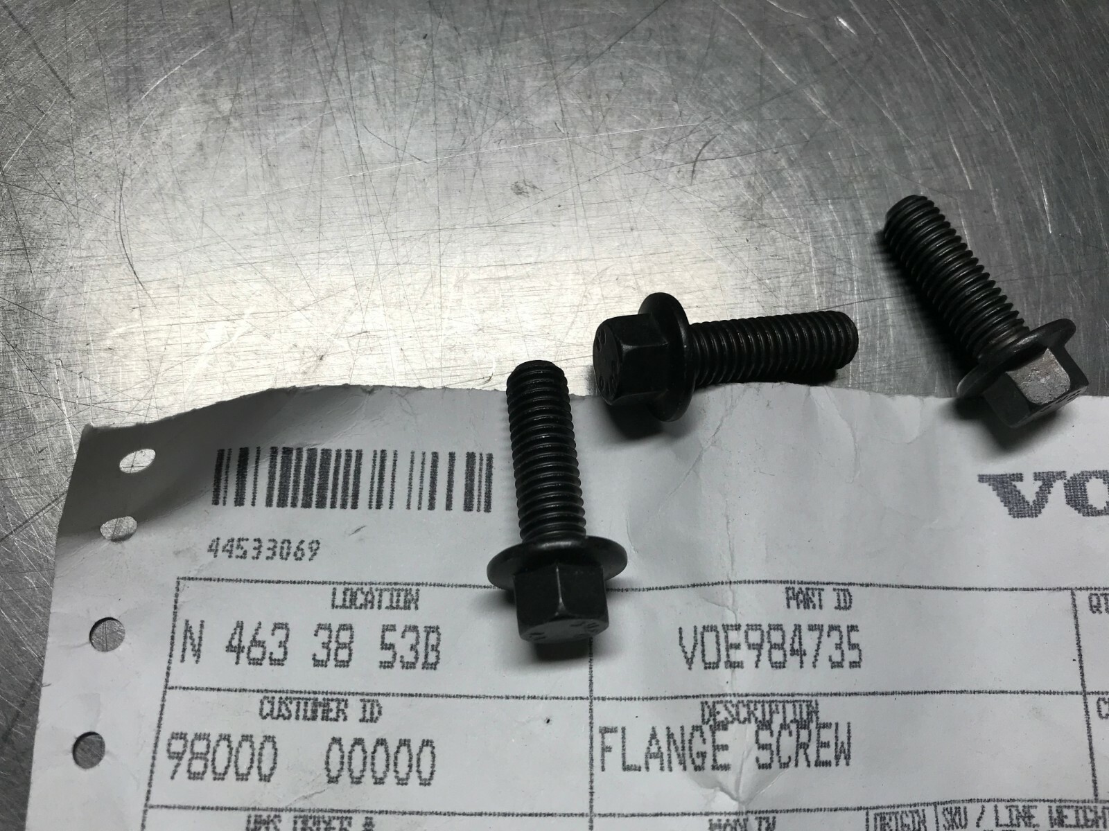 984735  GENUINE Volvo   FLANGE SCREW  QTY of 3 Screws   VOE984735