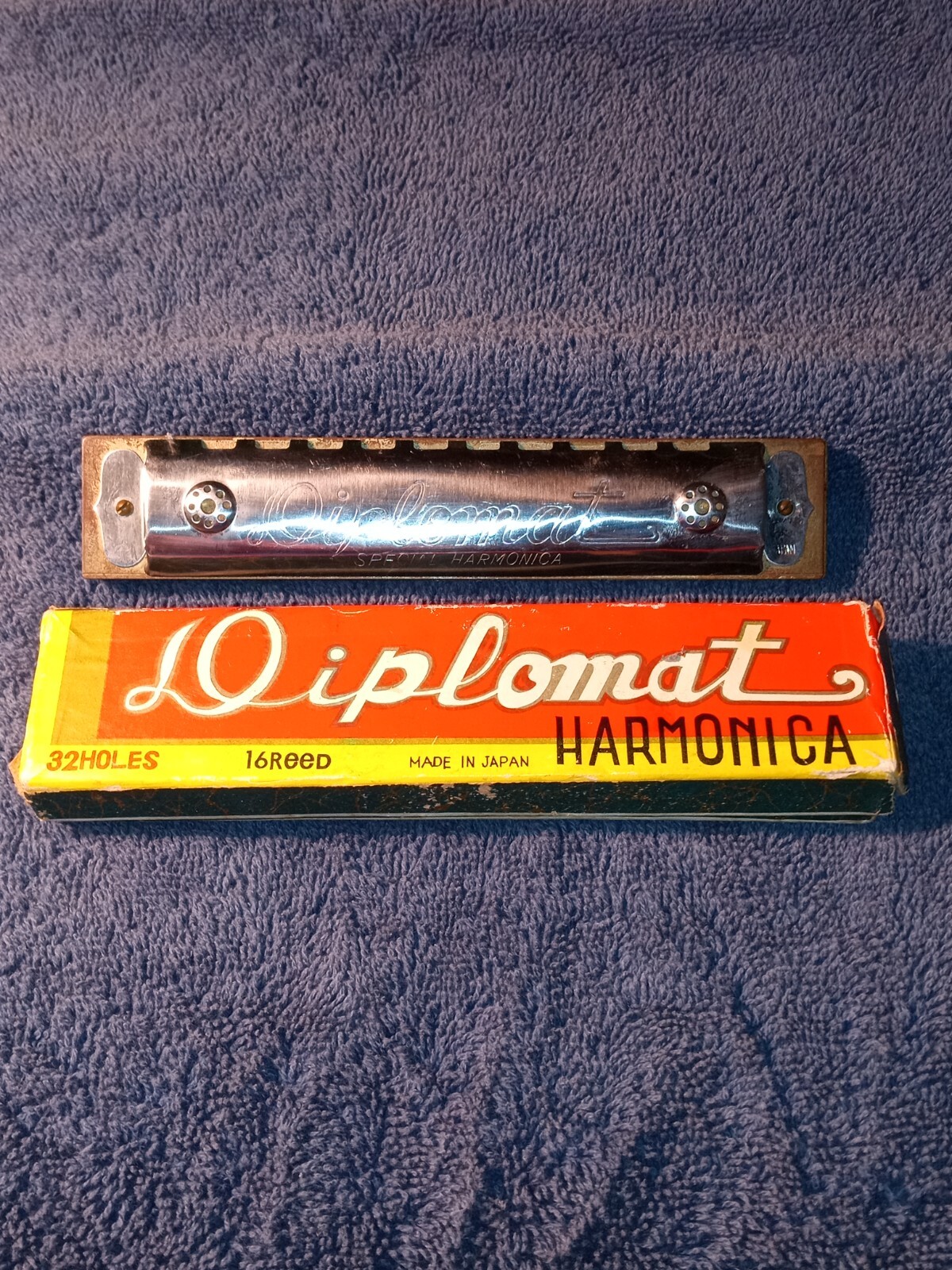 Diplomat Harmonica 32 holes 16 Reed Made In Japan By Tokunaga Musical Co. 6.25"