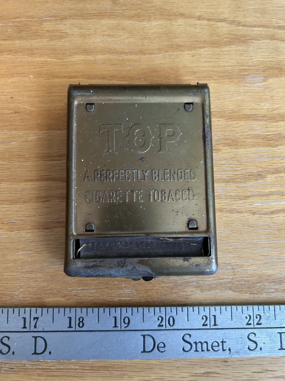 Vintage TOP Cigarette Roller, A Perfectly Blended Cigarette Tobacco
