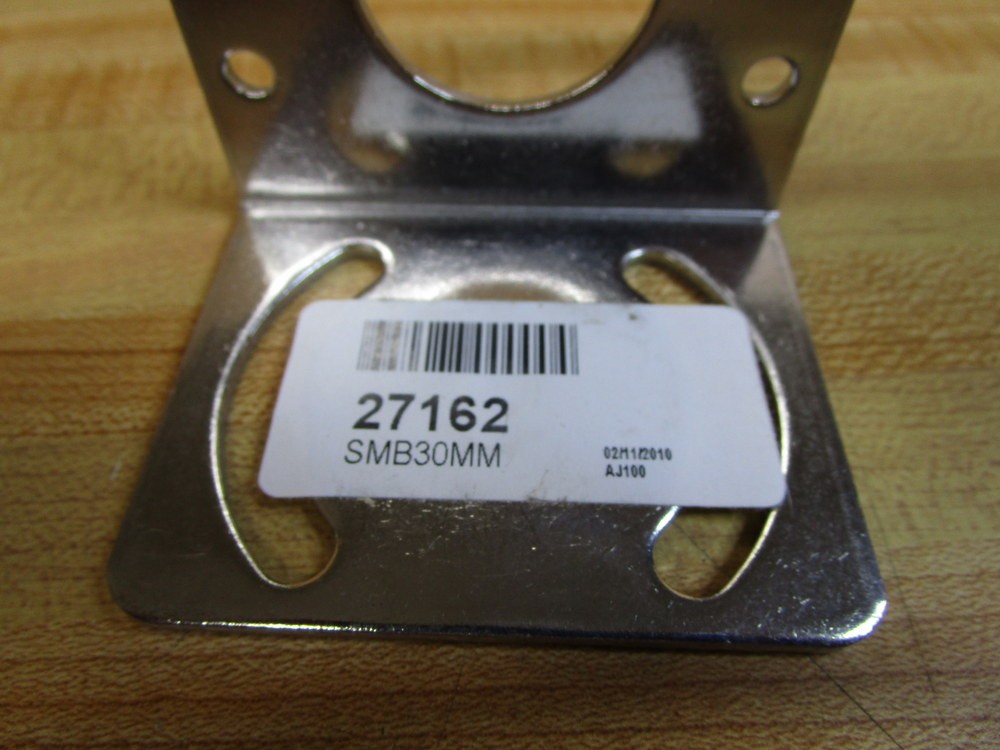 Banner SMB30MM SS Sensor Bracket 30mm 12ga 27162 14697
