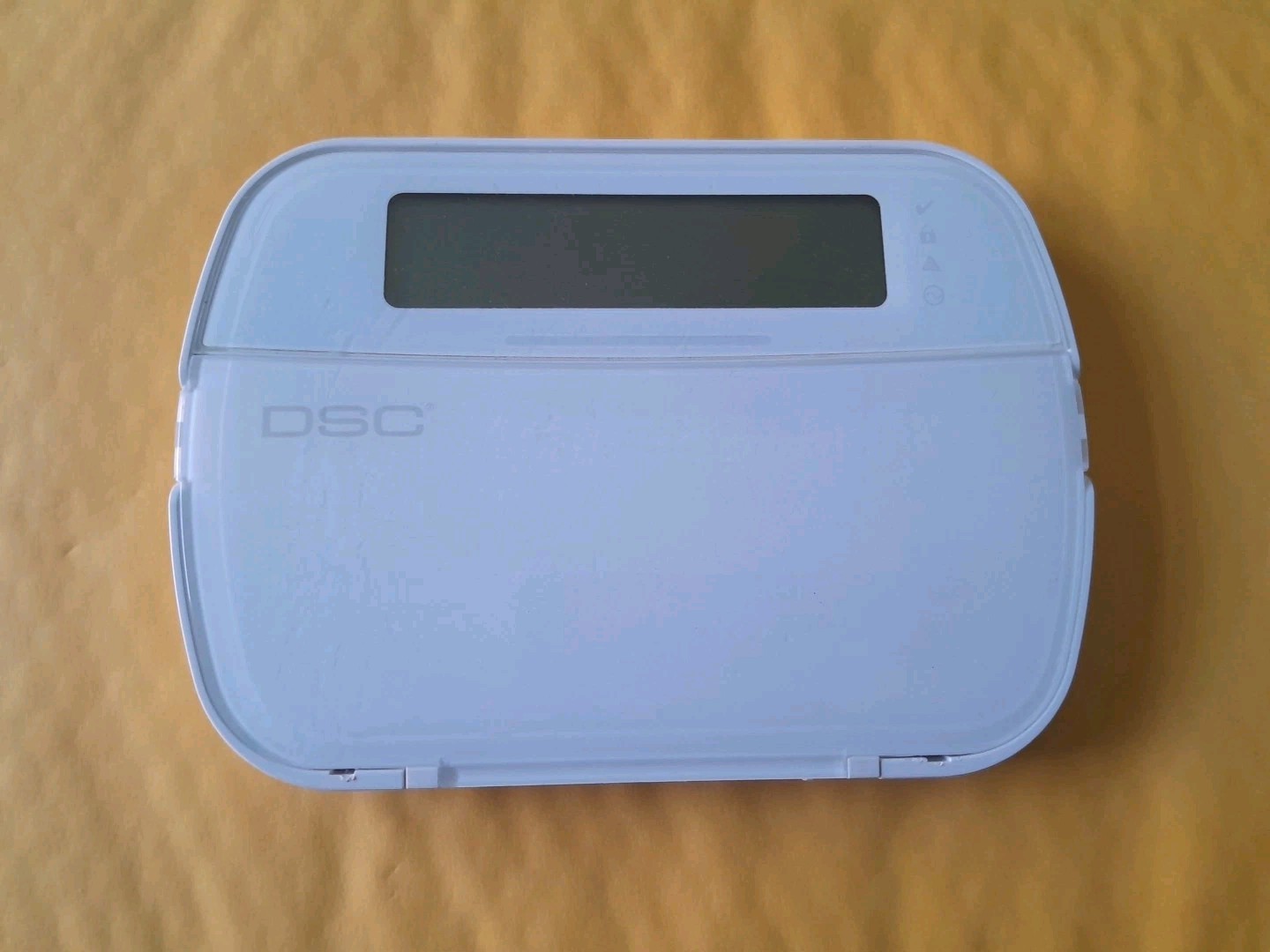 DSC PowerSeries HS2LCDRF9 Full Message LCD Hardwired Keypad Ver 1.31. g147