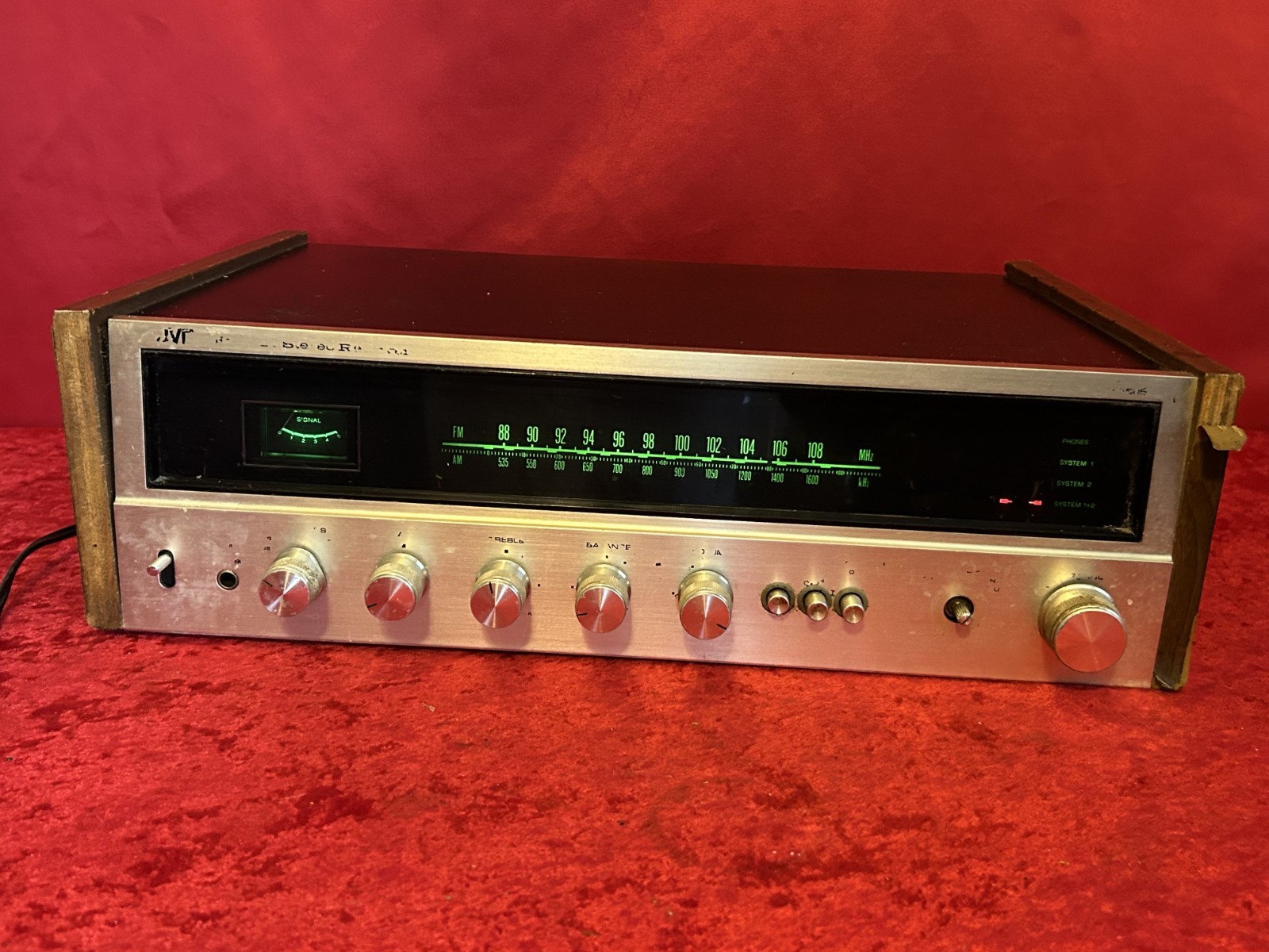 Vintage JVC VR-5505 FM-AM Stereo Receiver