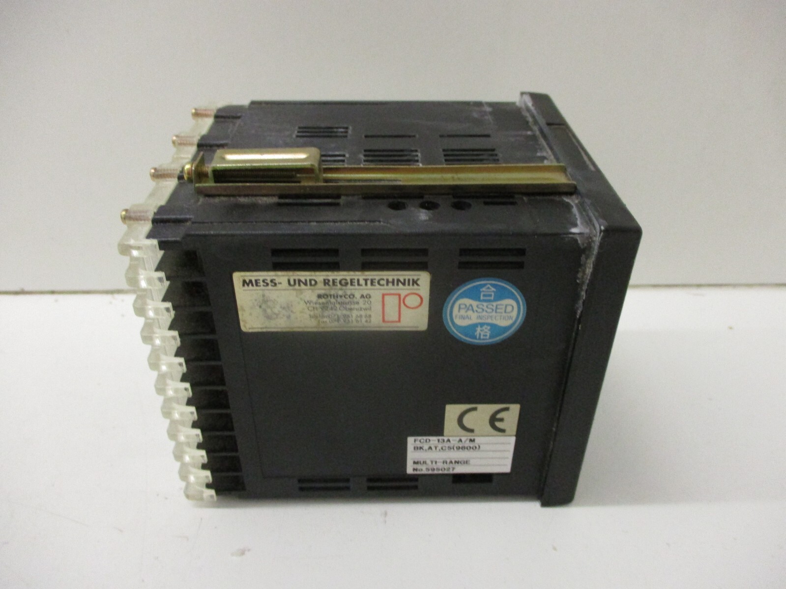 SHINKO FCD-13A-A/M TEMPERATURE CONTROLLER