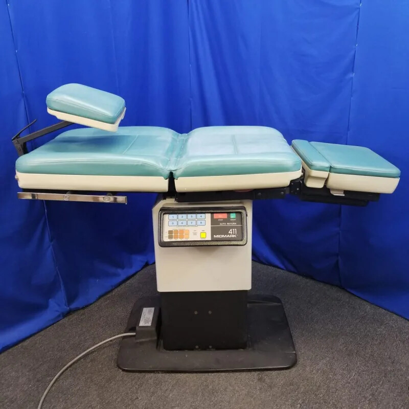 Midmark Ritter 411 Dental Procedure Power Exam Table