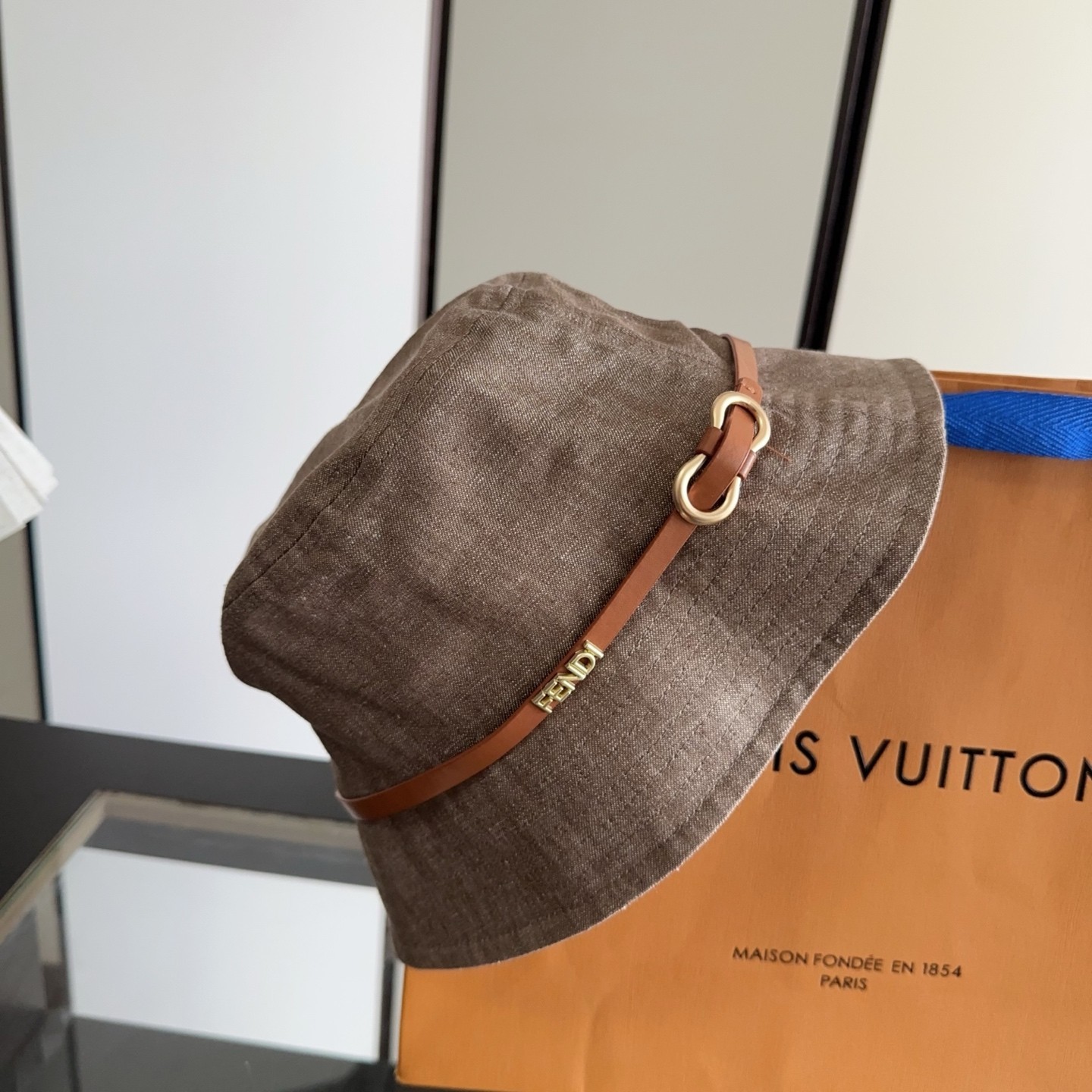 Prada Women's Spring/Summer/Fall Bucket Hat