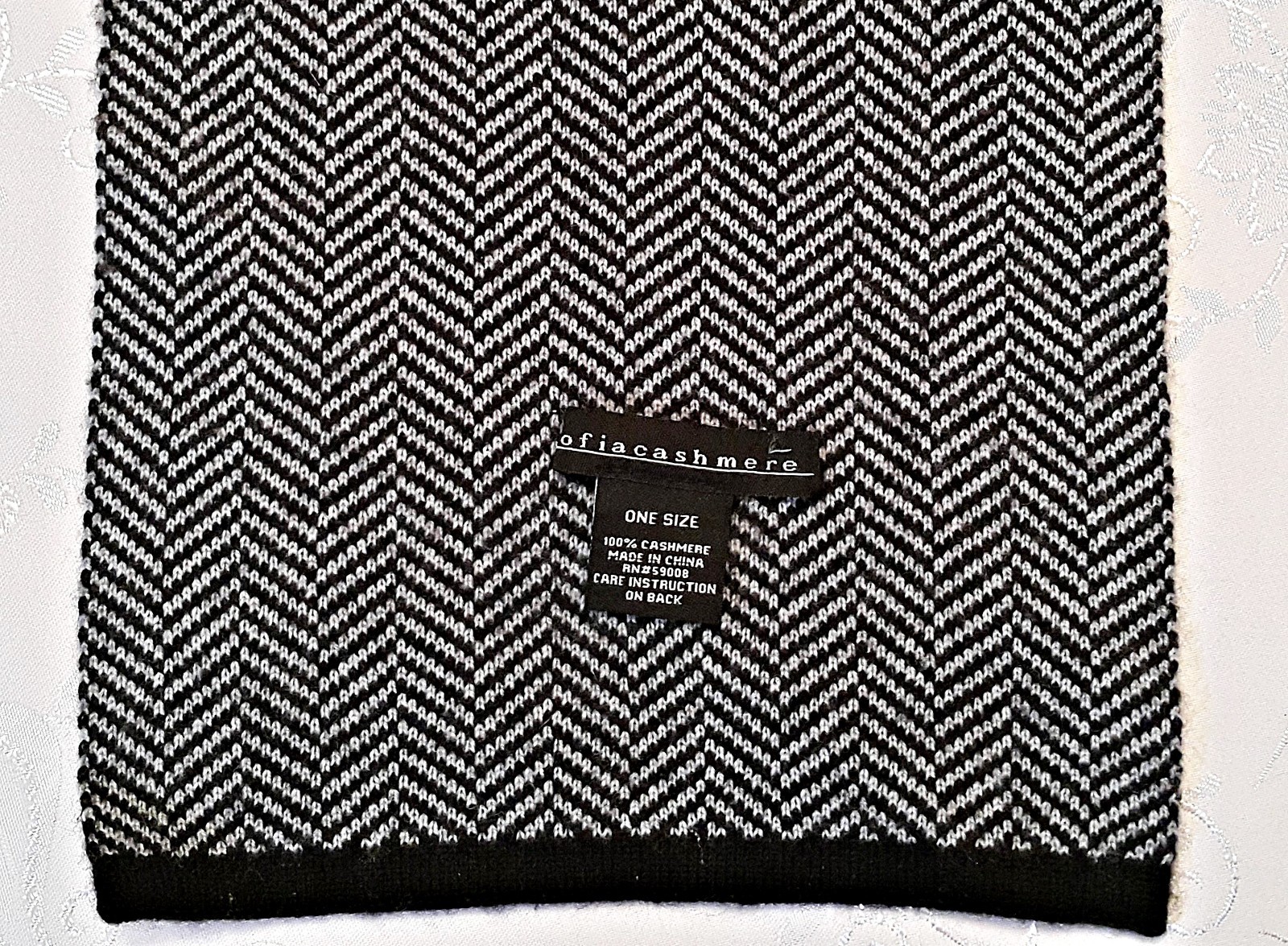 VINTAGE AUTHENTIC SOFIACASHMERE HERRINGBONE CASHMERE LONG MENS SCARF