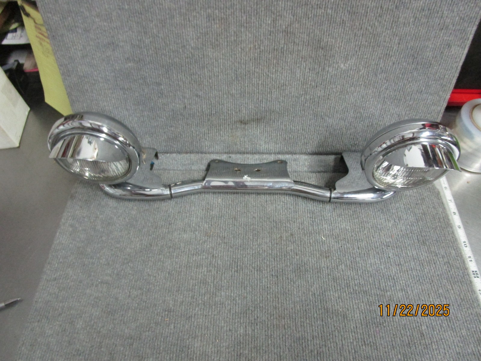 20" Auxillary Bar with Lights 32001-001
