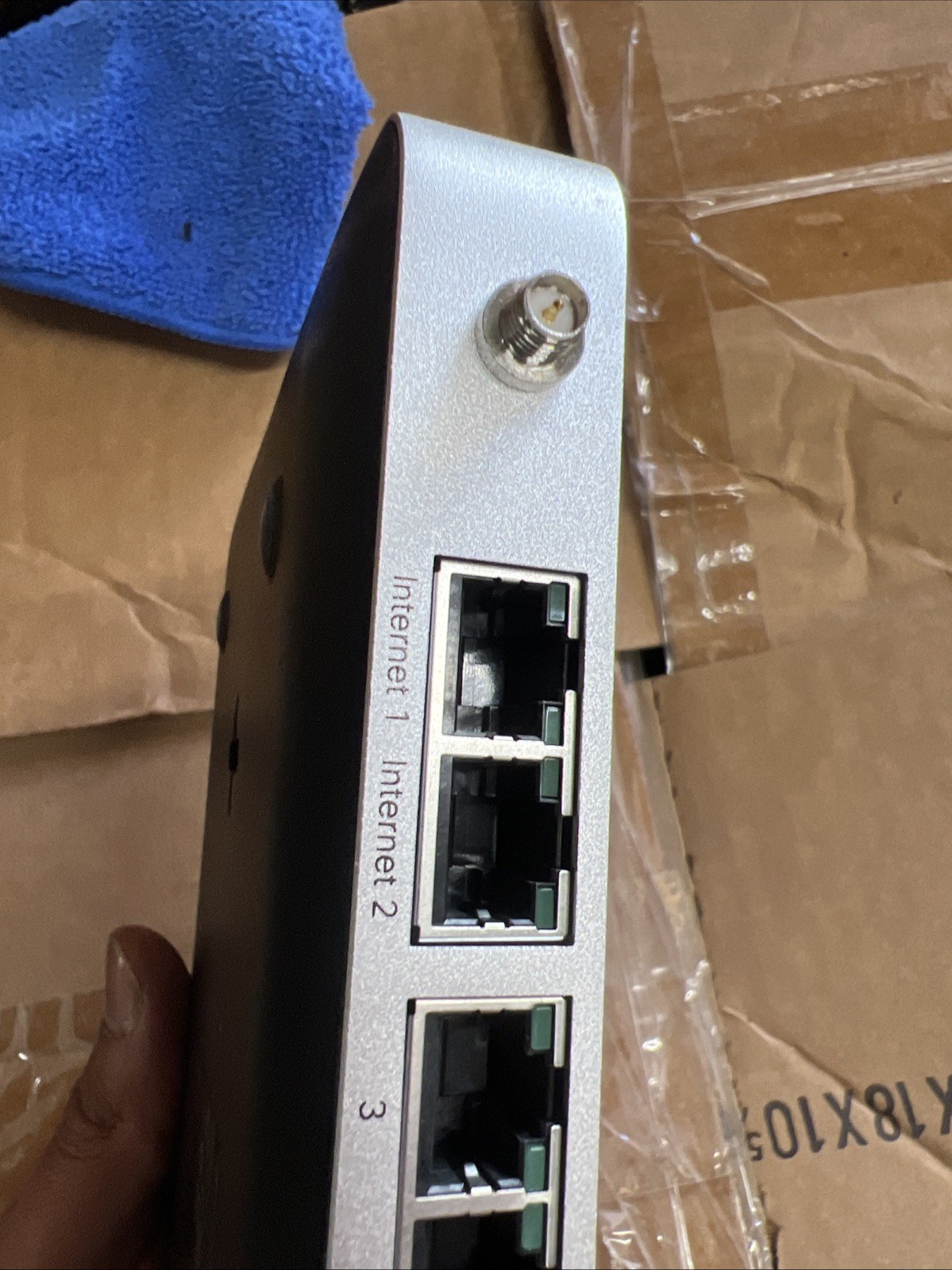Cisco Meraki MX68W-HW | Wireless Security Appliance