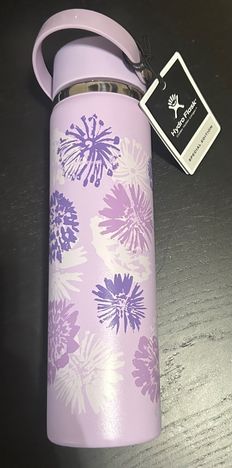 NEW WITH TAGS HYDROFLASK 24 OZ WIDE FLEX STRAW CAP & TUMBLER PIXIE