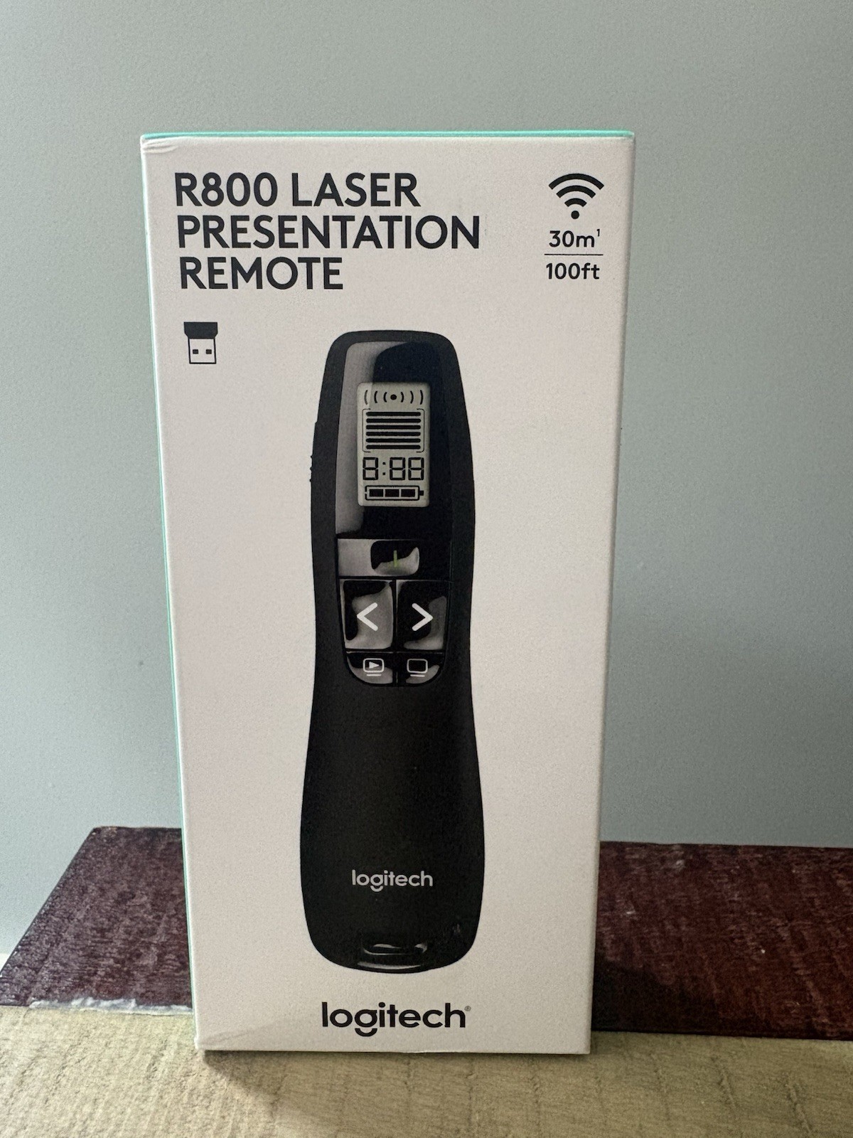 Logitech R800 Laser Presentation Remote 910-001350 - NEW