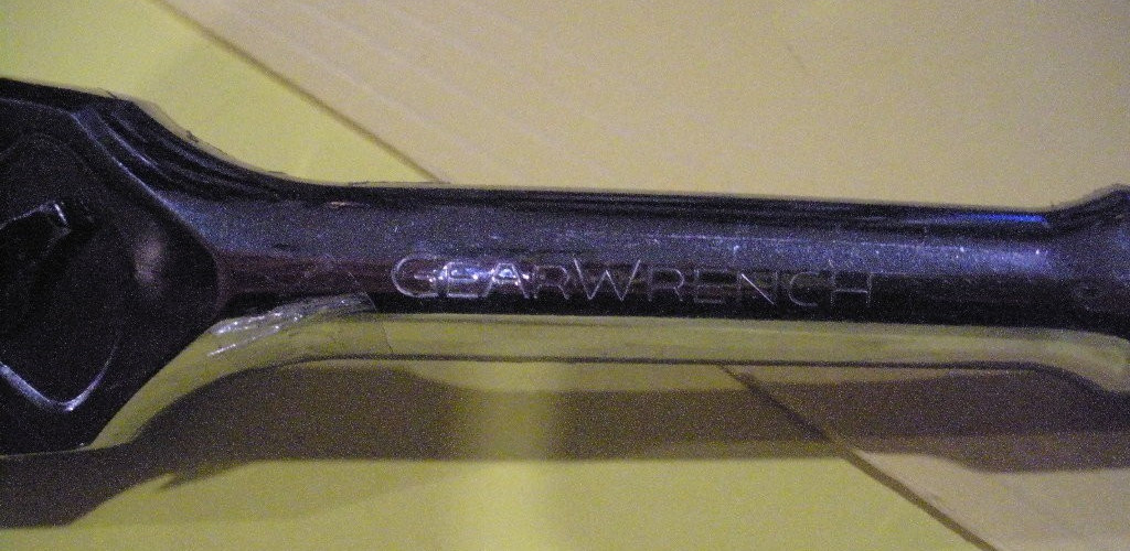 Gearwrench Tools 81309 1/2" Drive 45-Tooth Quick Release Teardrop Ratchet