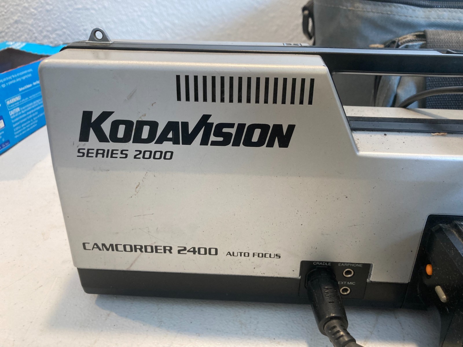 Kodavision Vintage Camcorder 2400- 2000 Series Bundle Case - Untested