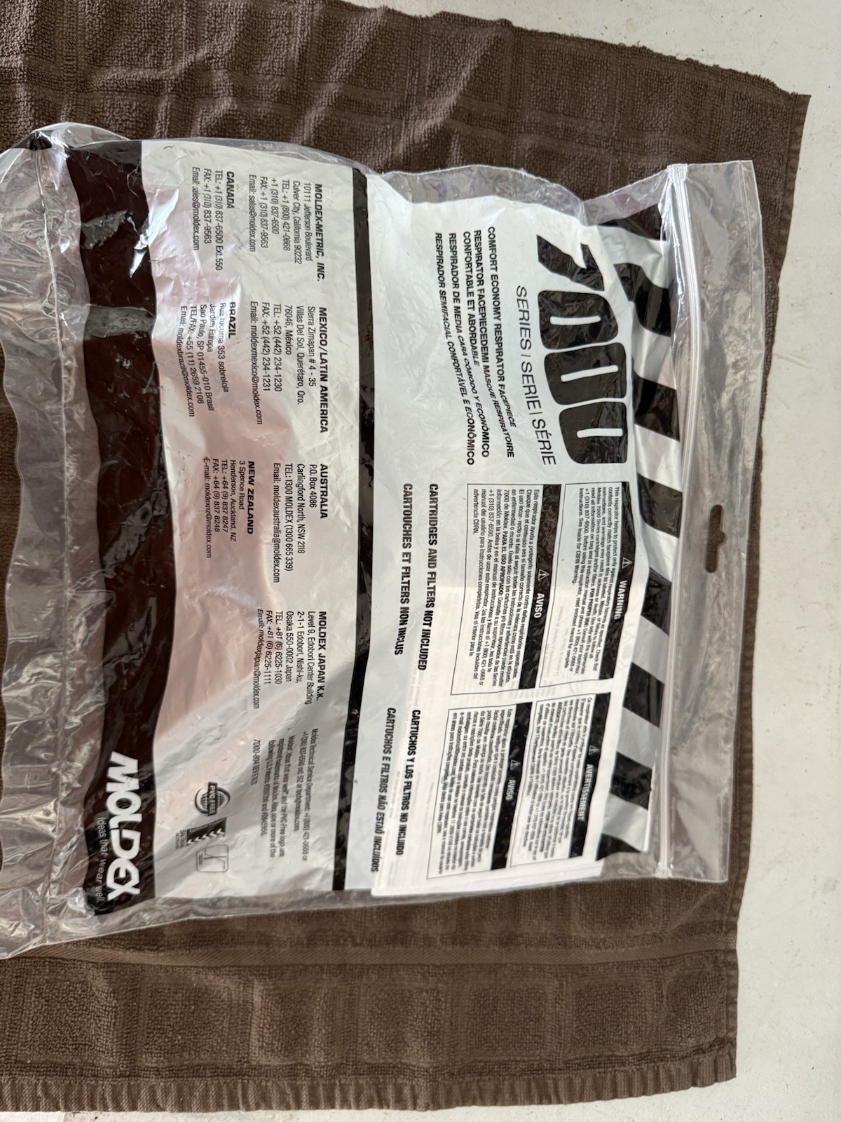NEW Sealed Pack Moldex 7000 Series Respirator Facepiece- Medium