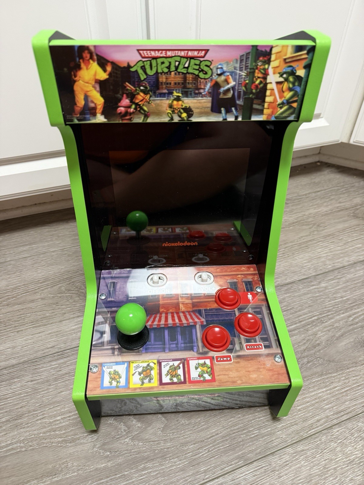 Arcade1Up Teenage Mutant Ninja Turtles Turtles in Time Arcade 16" TABLE TOP