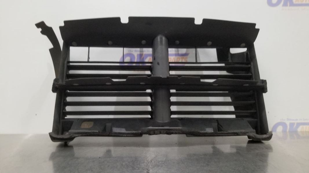 13 DODGE RAM 1500 AIR SHUTTER 3.6L