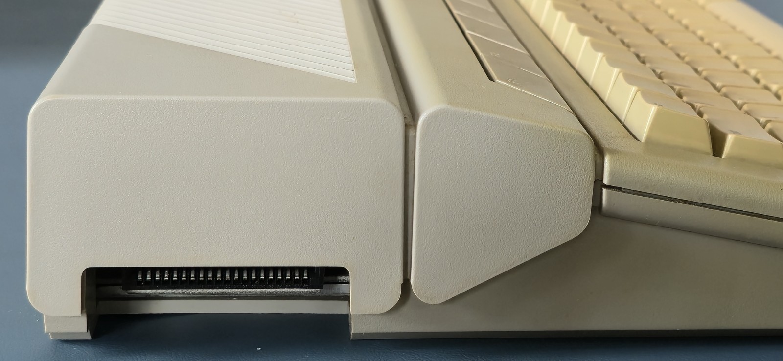 Vintage Atari 520ST Computer (1985) – Untested – For Repair or Parts Only