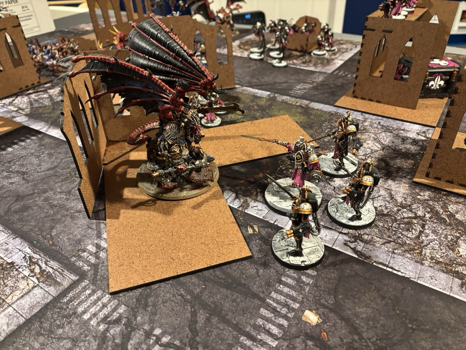 Warhammer 40K Terrain scenery Modular Pariah Nexus WITH BASES