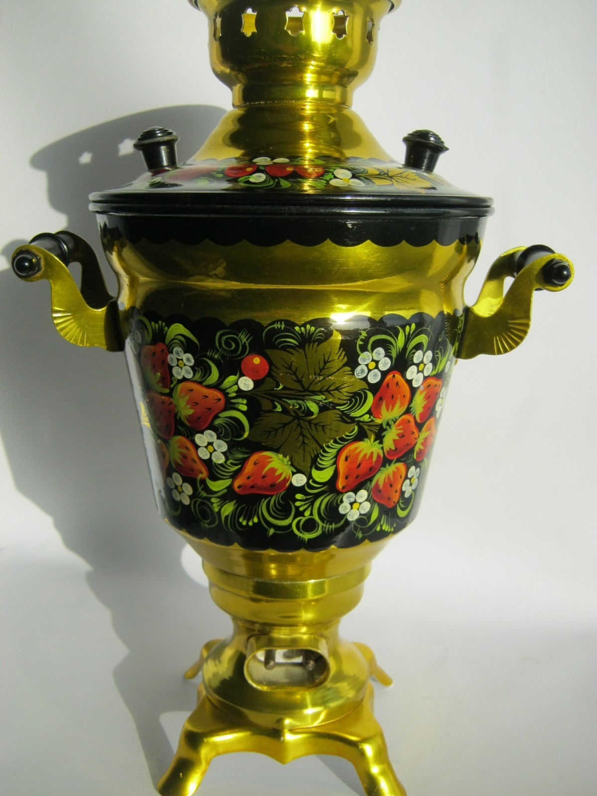 Vintage post - Soviet Painted Electric Samovar