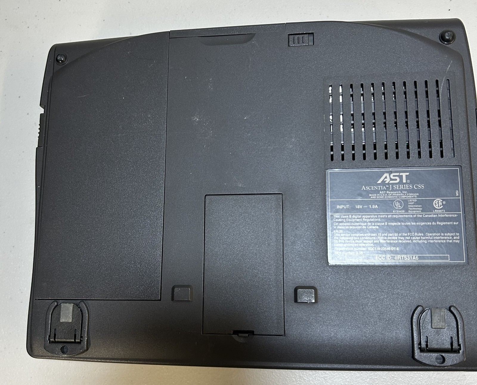 AST Ascentia J Series Laptop untested(see pics)