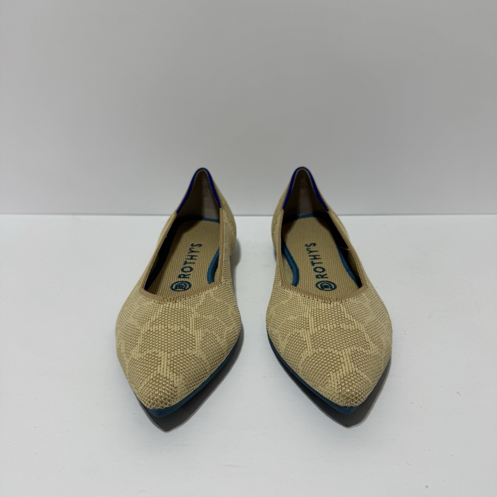 Rothys Womens The Point Flat Sahara Gold Size 9.5 M