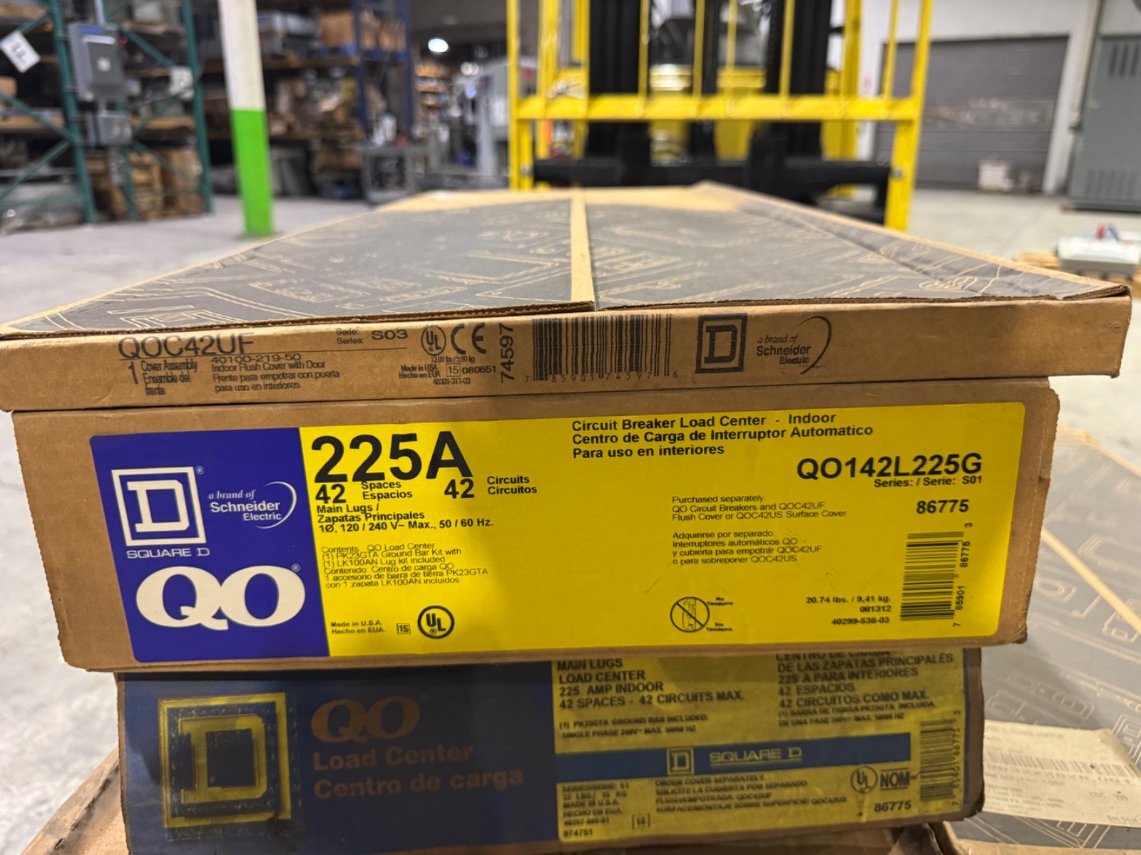 SQUARE D 225 AMP MLO 42 SPACE 240/120 PANEL LOAD CENTER AK
