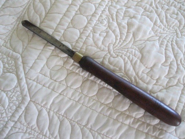 ANTIQUE BUCK BROS WOOD GOUGE CHISEL