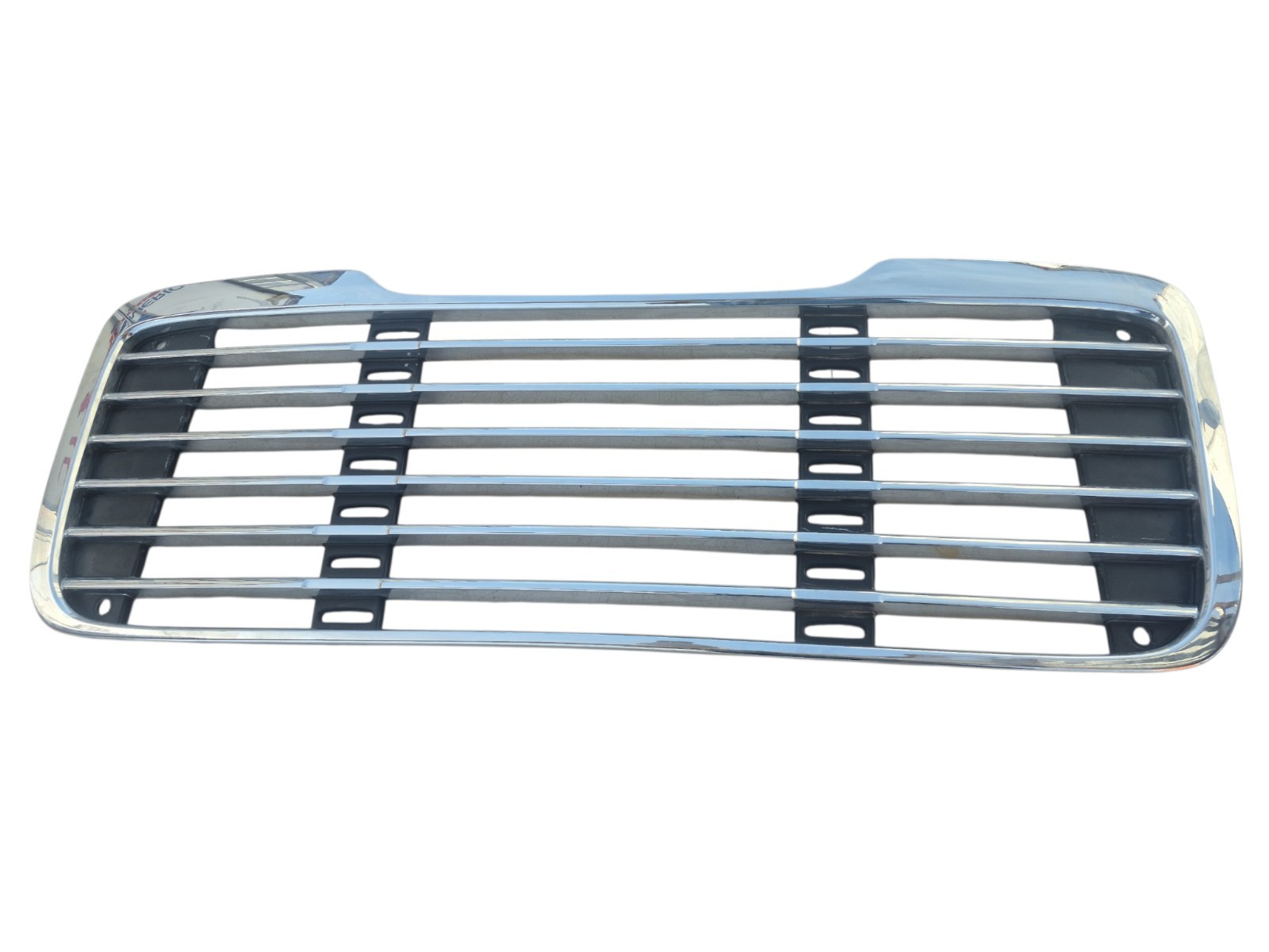 Freightliner M2 Grille 17-14787-000 Chromed W/O bug Protection Mesh Nor Bushings